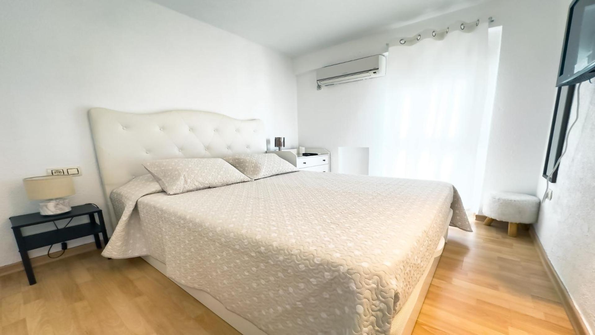Comfy And Cozy Stay Piscis ベナルマデナ エクステリア 写真